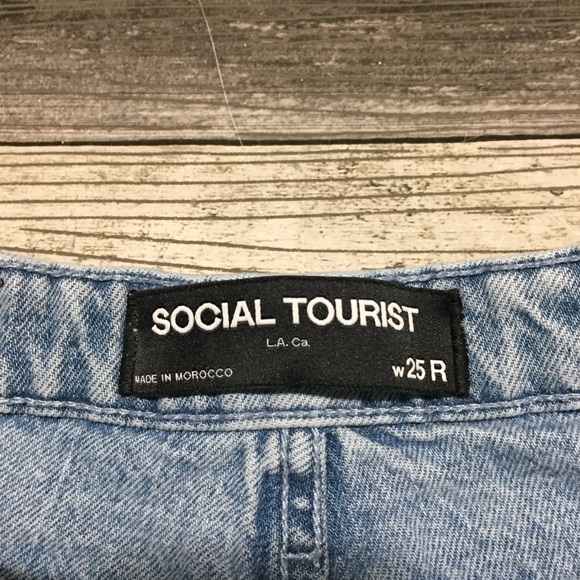 Social Tourist Ultra High Rise Flare Jeans Women’s 25R Blue 2 Tone Split Hem - Picture 9 of 11